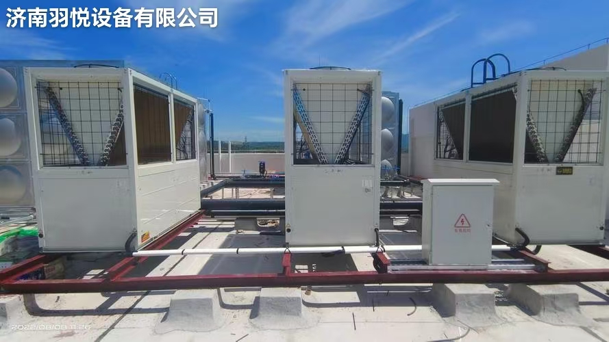空气源热泵安装现场.jpg