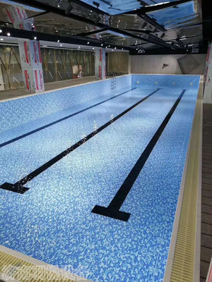 奥体众鑫健身房泳池