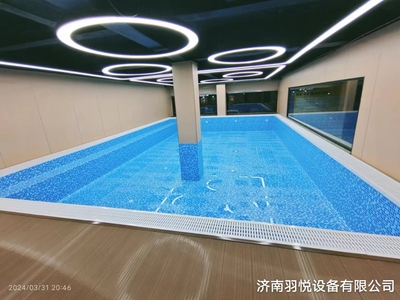 沧州市泊头智高教育店泳池